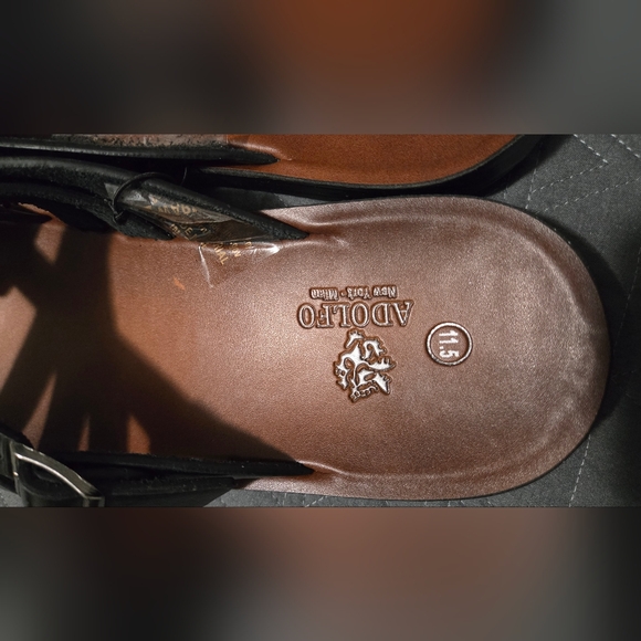 Adolfo sandals.  Size 11.5 - Picture 4 of 6